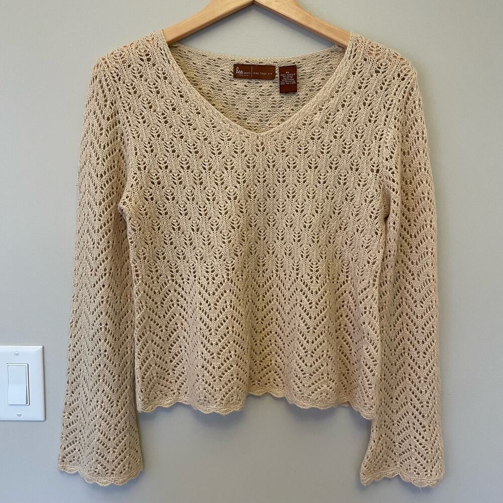 VTG Lee Jeans Crochet Sweater Sz LP* Bell Sleeves Feminine Boho Scallop Hems